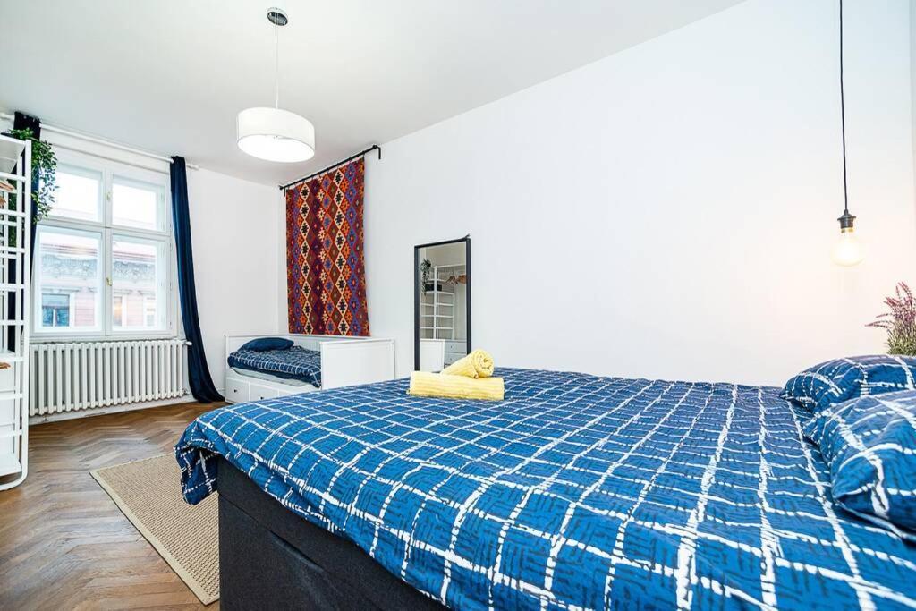 Elegant, Modern, 2-Bed Flat By Museum Of Prague Lägenhet Exteriör bild